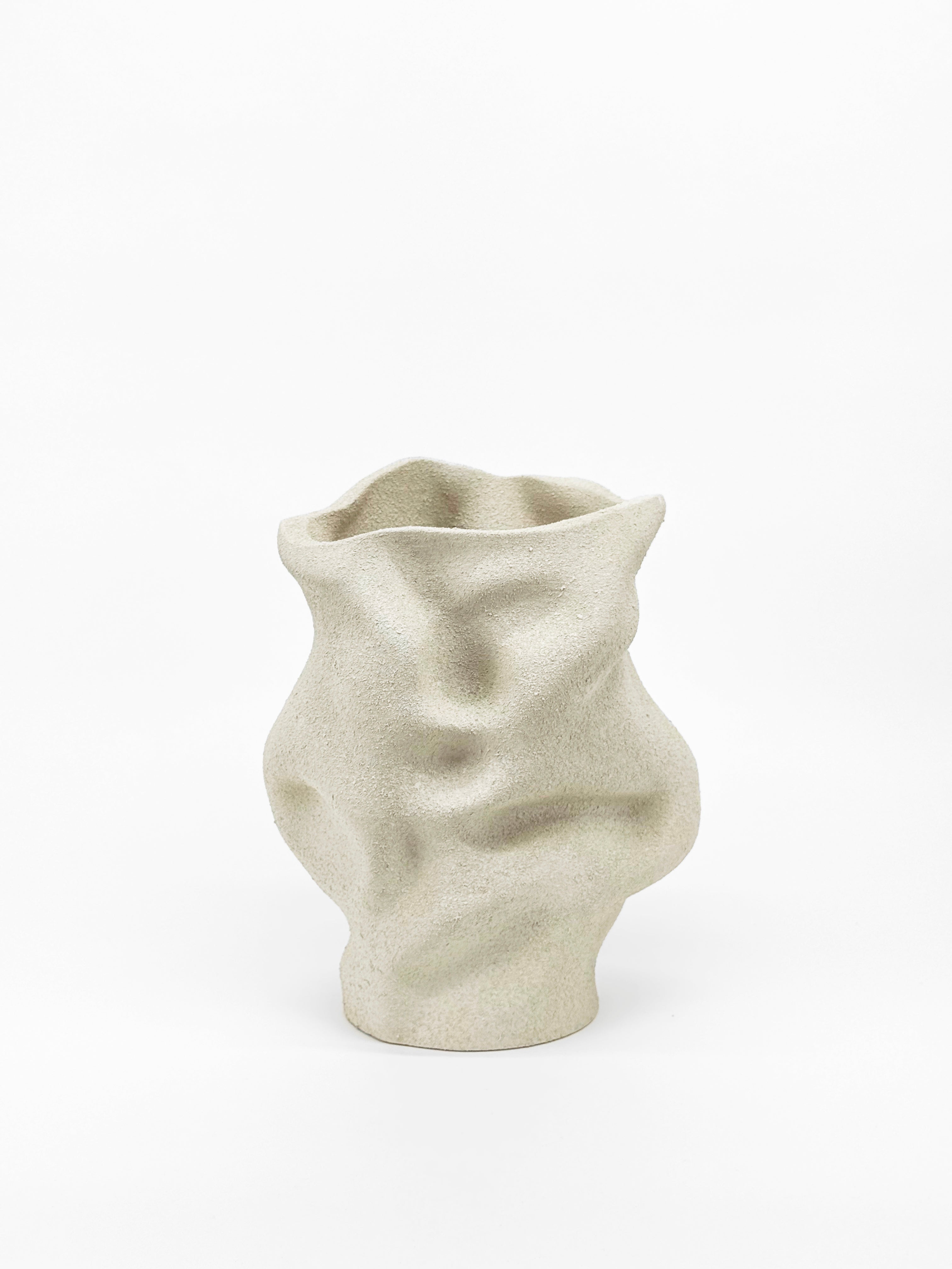 Sculptural 3D-Printed Vase