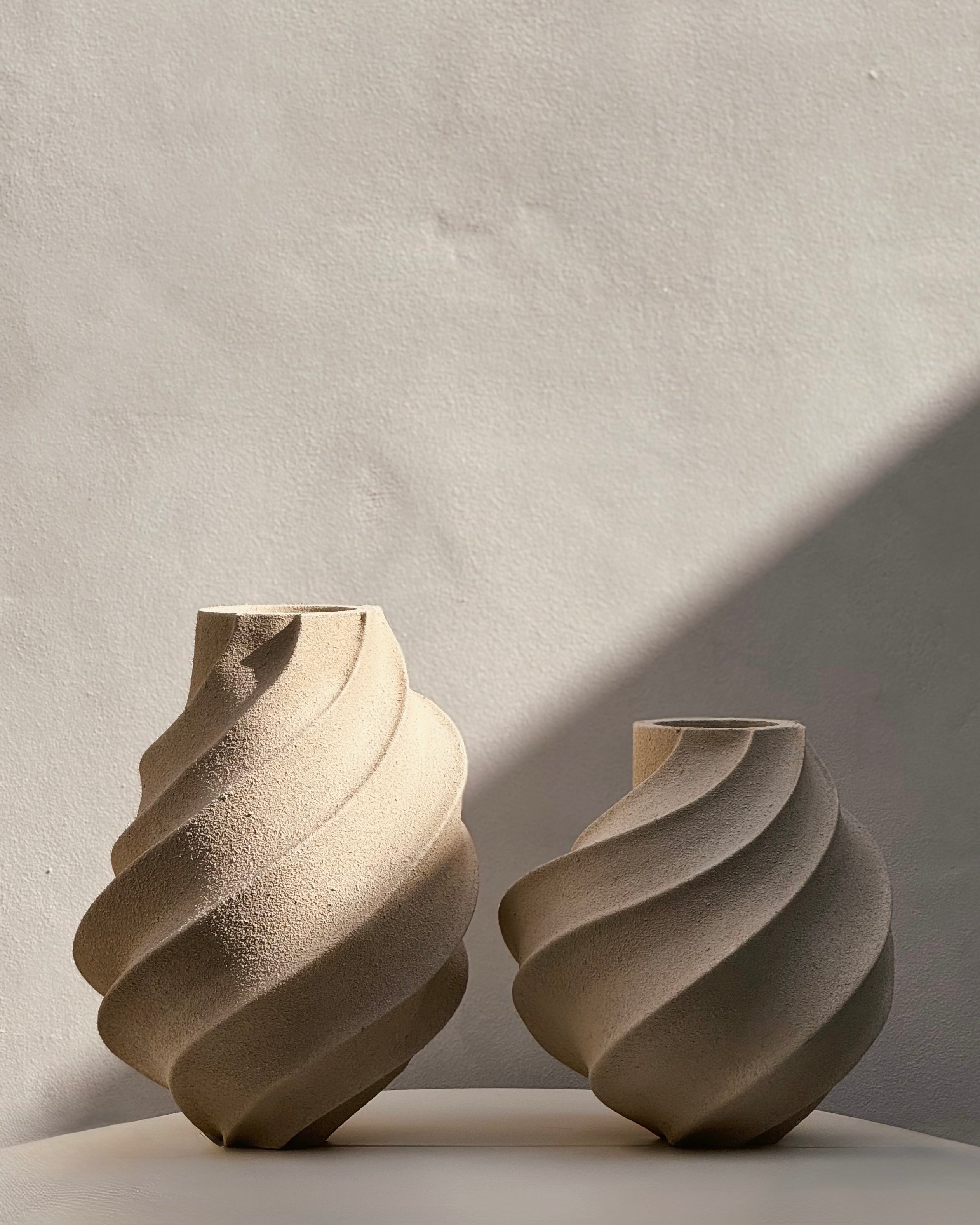 Set of Rounded Wavy Vases